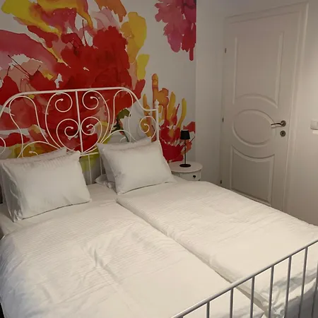 All In One Apartment - Self Check In, Free Parking Osijek Exterior photo