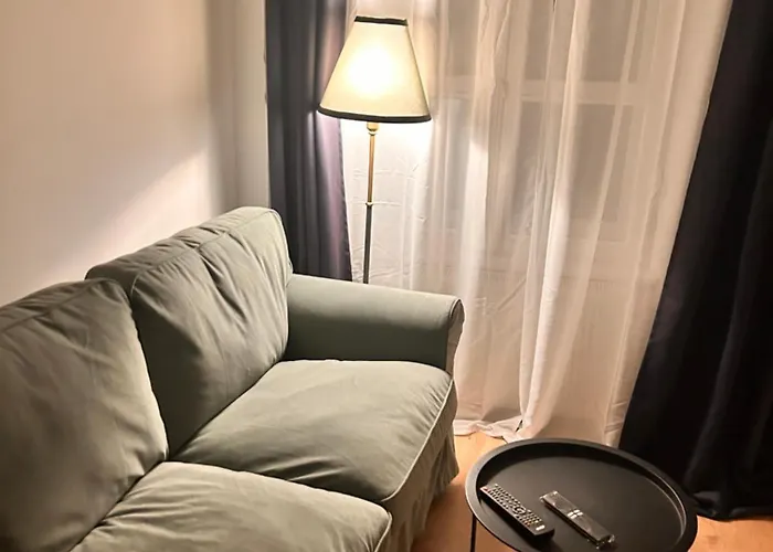 All In One Apartment - Self Check In, Free Parking